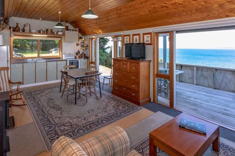 Photo of property in 78 Waihirere Drive, Tuateawa, Coromandel, 3583