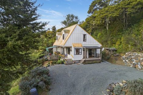 Photo of property in 54 Paparoa Station Road, Paparoa, 0571