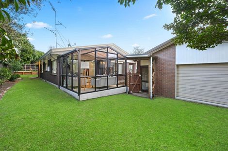 Photo of property in 24 Burn-murdoch Street, St Andrews, Hamilton, 3200