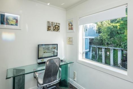 Photo of property in 4/14c Glenmore Street, Thorndon, Wellington, 6011