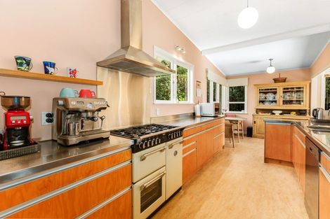 Photo of property in 20 Kohekohe Road, Waikanae, 5036