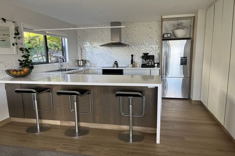 Photo of property in 36 Soleares Avenue, Mount Pleasant, Christchurch, 8081