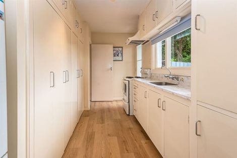 Photo of property in 1/23 Barnes Road, Redwood, Christchurch, 8051