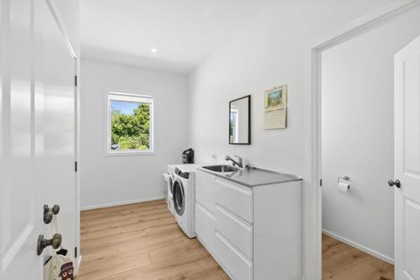 Photo of property in 120 Patons Rock Road, Patons Rock, Takaka, 7182