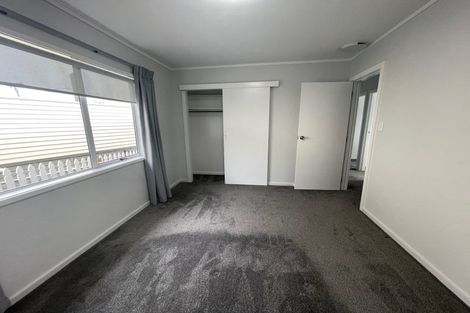 Photo of property in 1/40 Vodanovich Road, Te Atatu South, Auckland, 0610