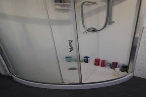 Photo of property in 22 Willow Avenue, Birkenhead, Auckland, 0626