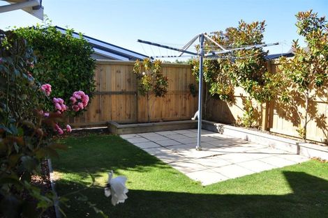 Photo of property in 1/14a Penhelig Place, Burnside, Christchurch, 8053