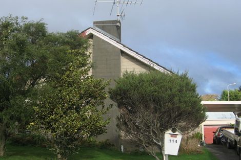 Photo of property in 114 Mark Avenue, Grenada Village, Wellington, 6037