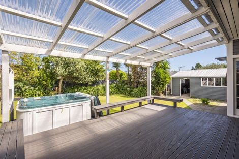 Photo of property in 13a Kawiu Road, Levin, 5510