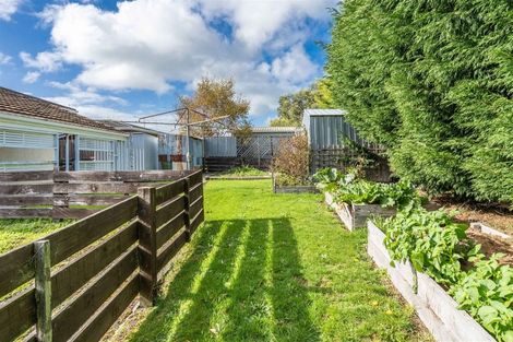 Photo of property in 2 Brooke Street, Heidelberg, Invercargill, 9812