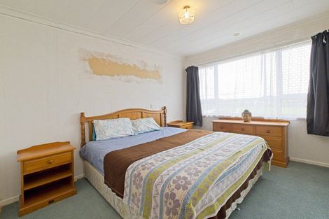 Photo of property in 270 High Street, Eltham, 4322