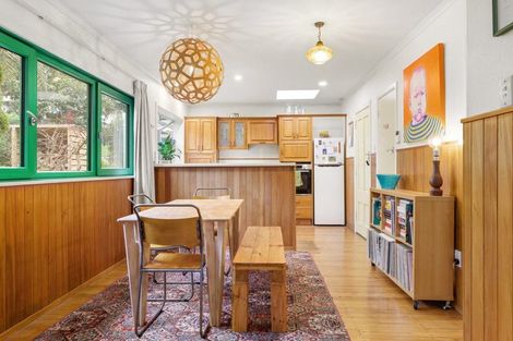 Photo of property in 50 Cambridge Road, Hillcrest, Hamilton, 3216