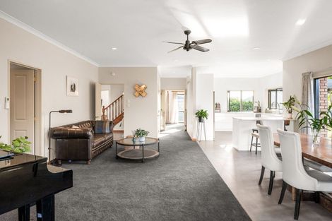 Photo of property in 51 Swayne Road, Cambridge, 3434