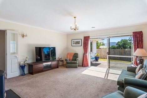 Photo of property in 11 Murray Court, Paraparaumu Beach, Paraparaumu, 5032