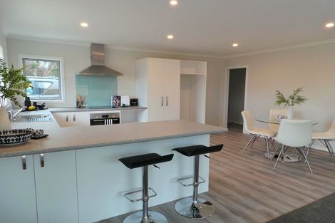 Photo of property in 11a Saxton Street, Levin, 5510