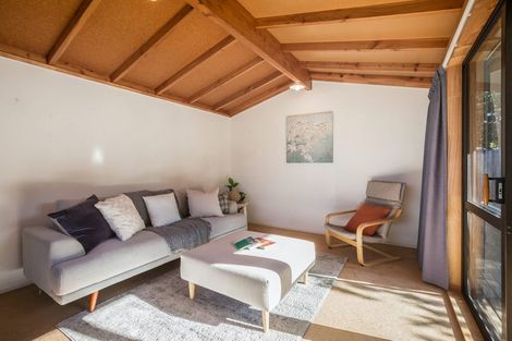 Photo of property in 2/27 Tama Street, Alicetown, Lower Hutt, 5010