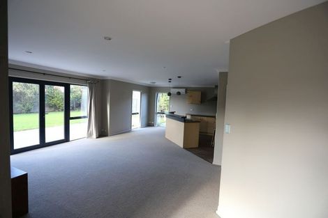 Photo of property in 42 Glasnevin Drive, Casebrook, Christchurch, 8051