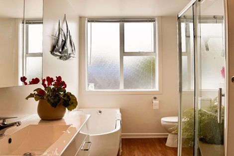 Photo of property in 2/117 Foremans Road, Islington, Christchurch, 8042