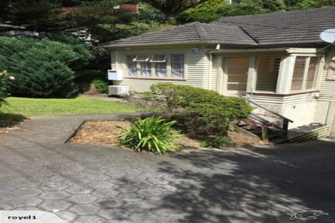 Photo of property in 16 Woodvale Grove, Fairfield, Lower Hutt, 5011