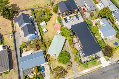 Photo of property in 40 Wellesley Road, Mangere Bridge, Auckland, 2022