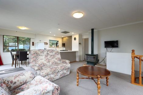 Photo of property in 2/698 Atawhai Crescent, Atawhai, Nelson, 7010