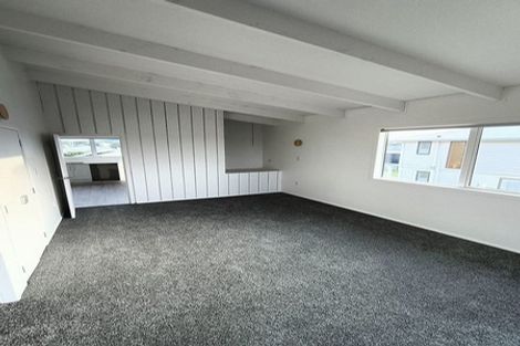 Photo of property in 828a Papamoa Beach Road, Papamoa Beach, Papamoa, 3118