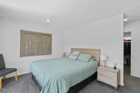 Photo of property in 38 Saint Laurent Way, Ohau, Levin, 5570