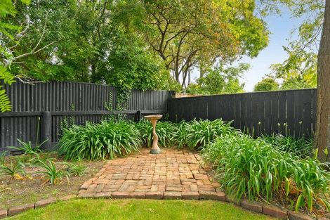 Photo of property in 82 Naples Street, Martinborough, 5711