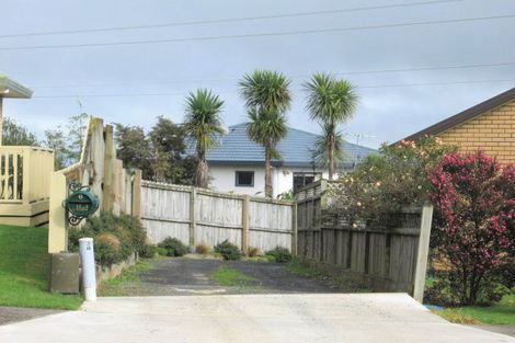 Photo of property in 6 Lamia Place, The Gardens, Auckland, 2105