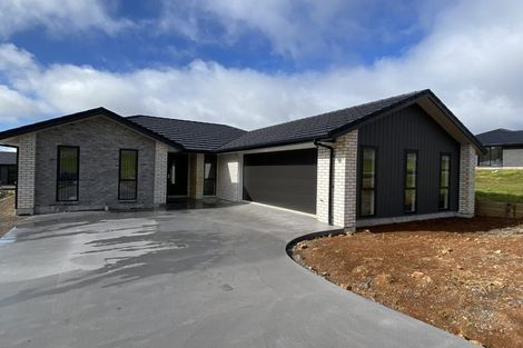 Photo of property in 37 Rock Ridge Drive, Te Kamo, Whangarei, 0112