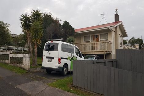 Photo of property in 40 Tahi Terrace, Glen Eden, Auckland, 0602