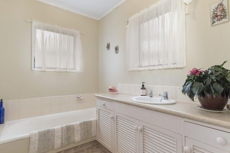 Photo of property in 27b Kotuku Place, Matua, Tauranga, 3110