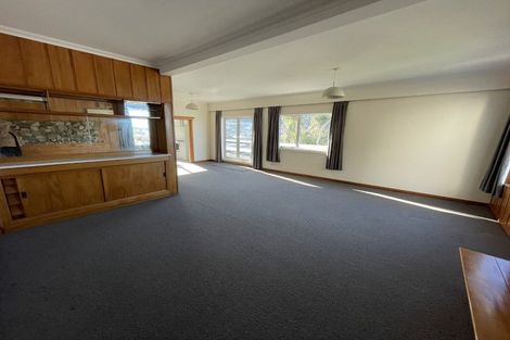 Photo of property in 29 Freeling Street, Island Bay, Wellington, 6023