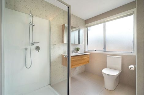 Photo of property in 2/69 Luanda Drive, Ranui, Auckland, 0612
