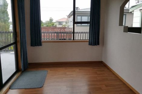 Photo of property in 23 Cambridge Street, Kensington, Timaru, 7910