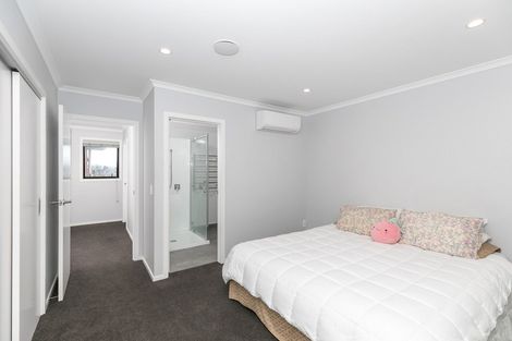 Photo of property in 138c Tuhikaramea Road, Dinsdale, Hamilton, 3204