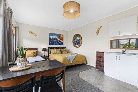 Photo of property in 7 Butlers Lane, Oakura, 4314