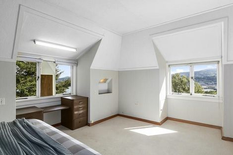 Photo of property in 32 Shandon Road, Vauxhall, Dunedin, 9013