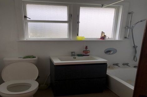 Photo of property in 58 Curletts Road, Sockburn, Christchurch, 8042