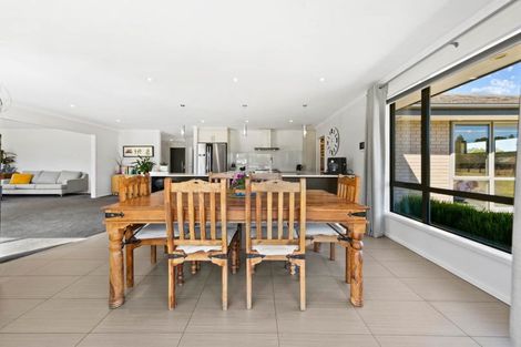 Photo of property in 9 Fitzgerald Road, Drury, 2113