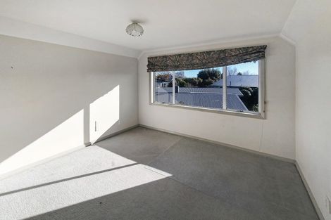 Photo of property in 25 Epsom Road, Hokowhitu, Palmerston North, 4410