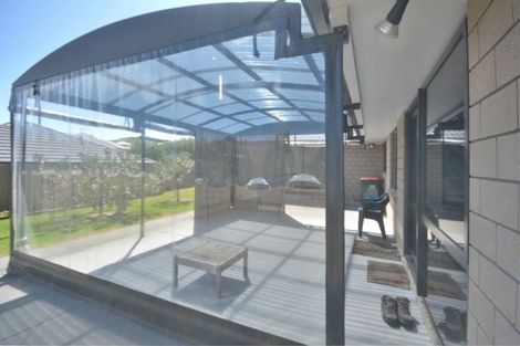 Photo of property in 125 Ballintoy Park Drive, Welcome Bay, Tauranga, 3175