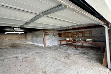 Photo of property in 1/42 Evelyn Place, Hillcrest, Auckland, 0627