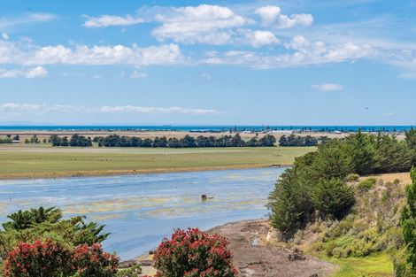 Photo of property in 290 Poraiti Road, Poraiti, Napier, 4182