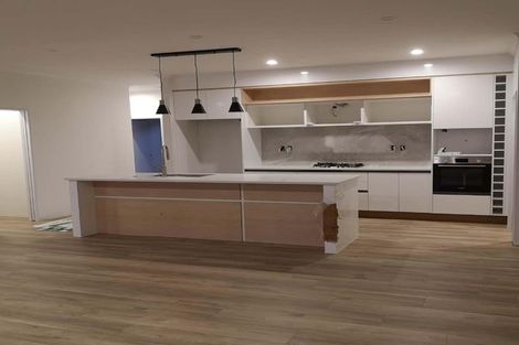 Photo of property in 26 Konoba Avenue, Kumeu, 0810