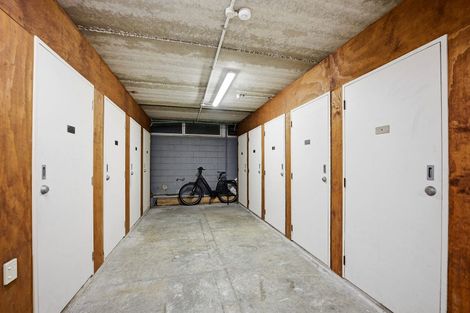 Photo of property in Ocean Breeze Apts, 7107/87 Clyde Road, Browns Bay, Auckland, 0630