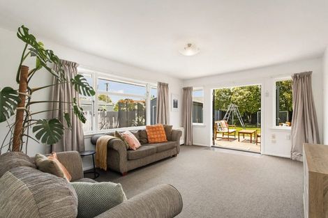 Photo of property in 6 Palmside Street, Somerfield, Christchurch, 8024