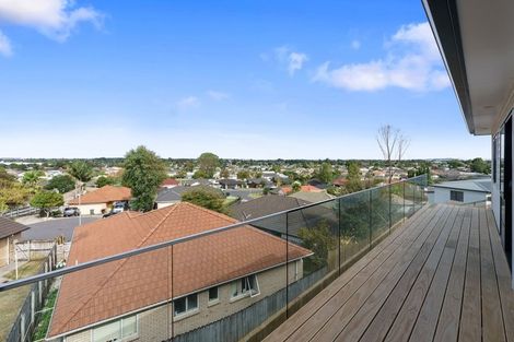 Photo of property in 51 Kirikiri Drive, Papakura, 2110