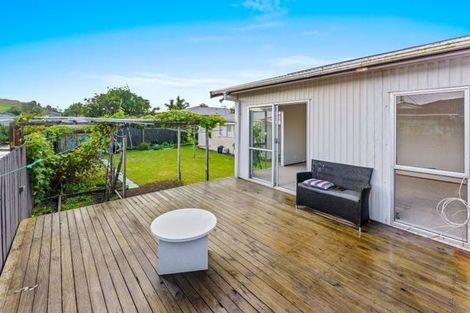 Photo of property in 19 Casuarina Road, Half Moon Bay, Auckland, 2012