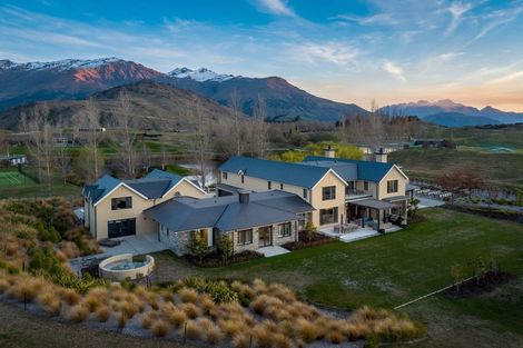 Photo of property in 2 Haggitt Lane, Lake Hayes, Queenstown, 9371